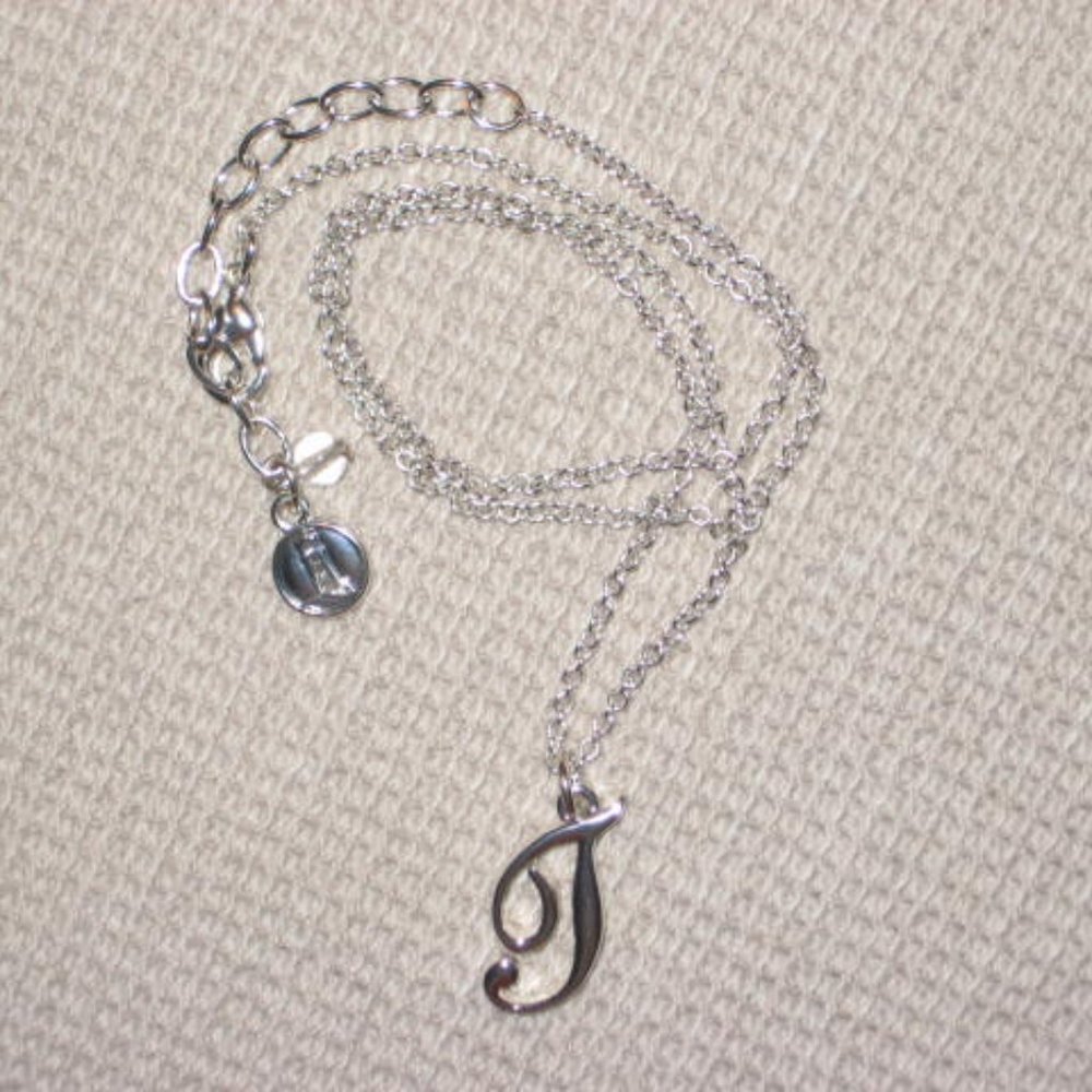 Lands' End NWT 20" Necklace with Initial T Pendant and Chain Landsend